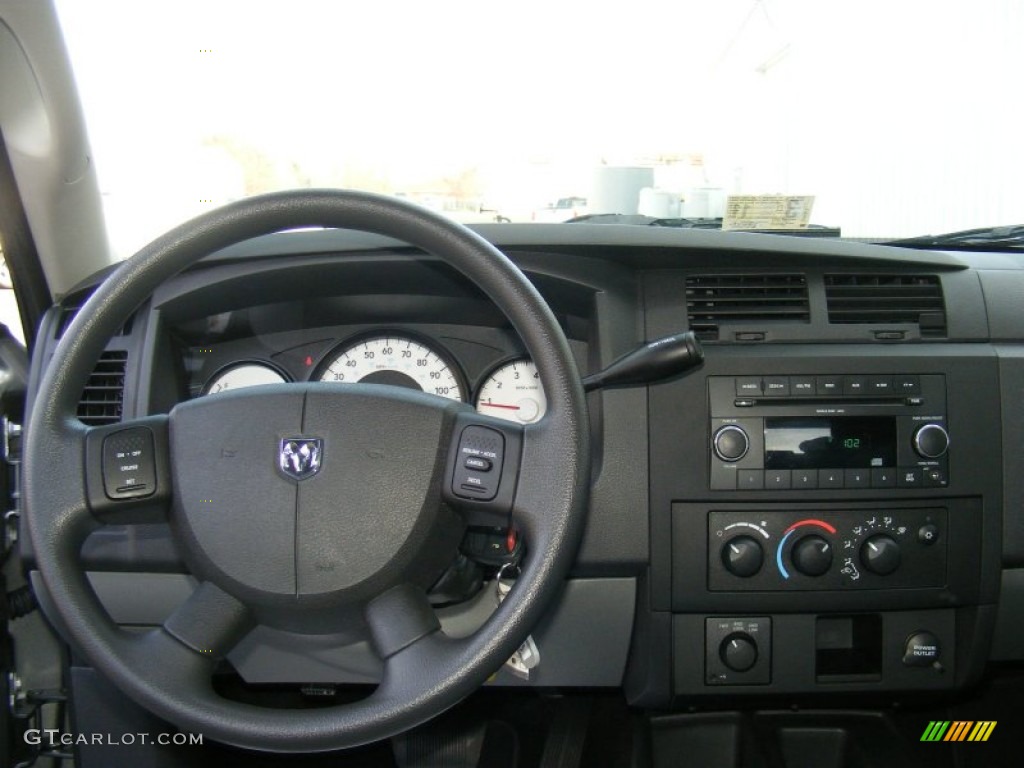 2010 Dakota Big Horn Crew Cab 4x4 - Mineral Gray Metallic / Dark Slate Gray/Medium Slate Gray photo #19