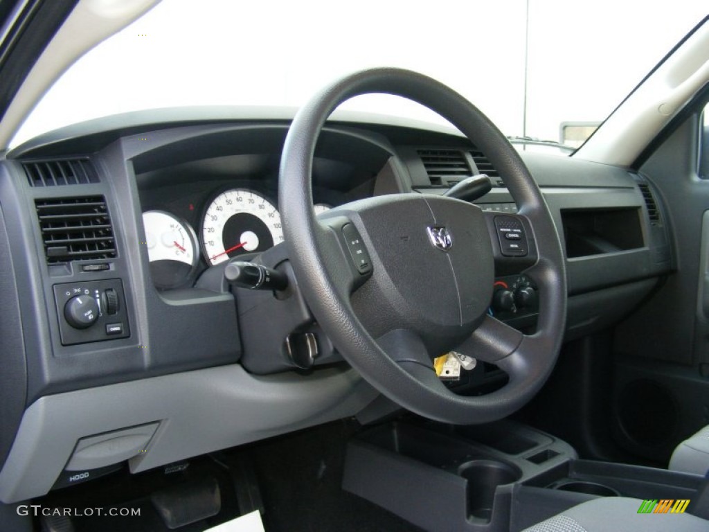 2010 Dakota Big Horn Crew Cab 4x4 - Mineral Gray Metallic / Dark Slate Gray/Medium Slate Gray photo #21