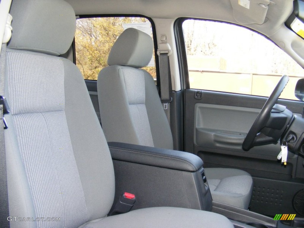 2010 Dakota Big Horn Crew Cab 4x4 - Mineral Gray Metallic / Dark Slate Gray/Medium Slate Gray photo #30