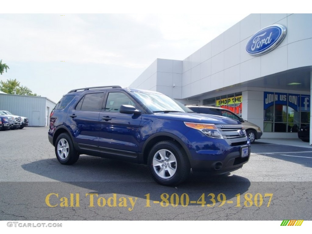 2012 Explorer FWD - Dark Pearl Blue Metallic / Medium Light Stone photo #1