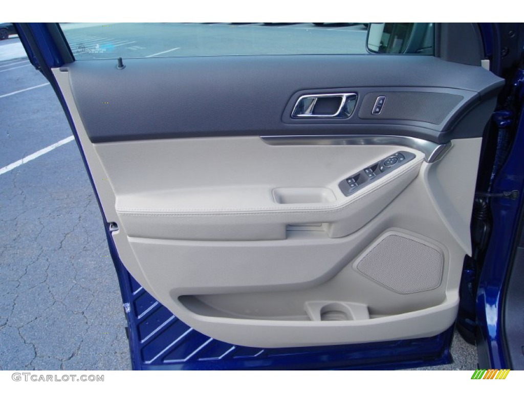 2012 Ford Explorer FWD Medium Light Stone Door Panel Photo #53238516
