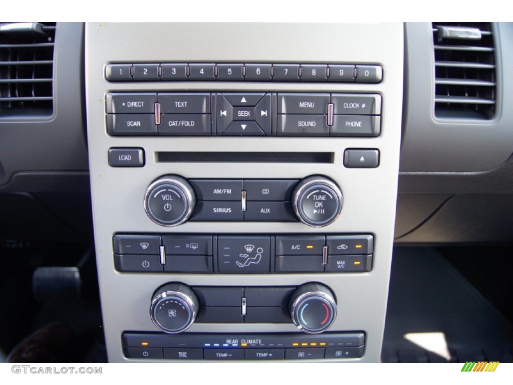 2012 Ford Flex SE Audio System Photos