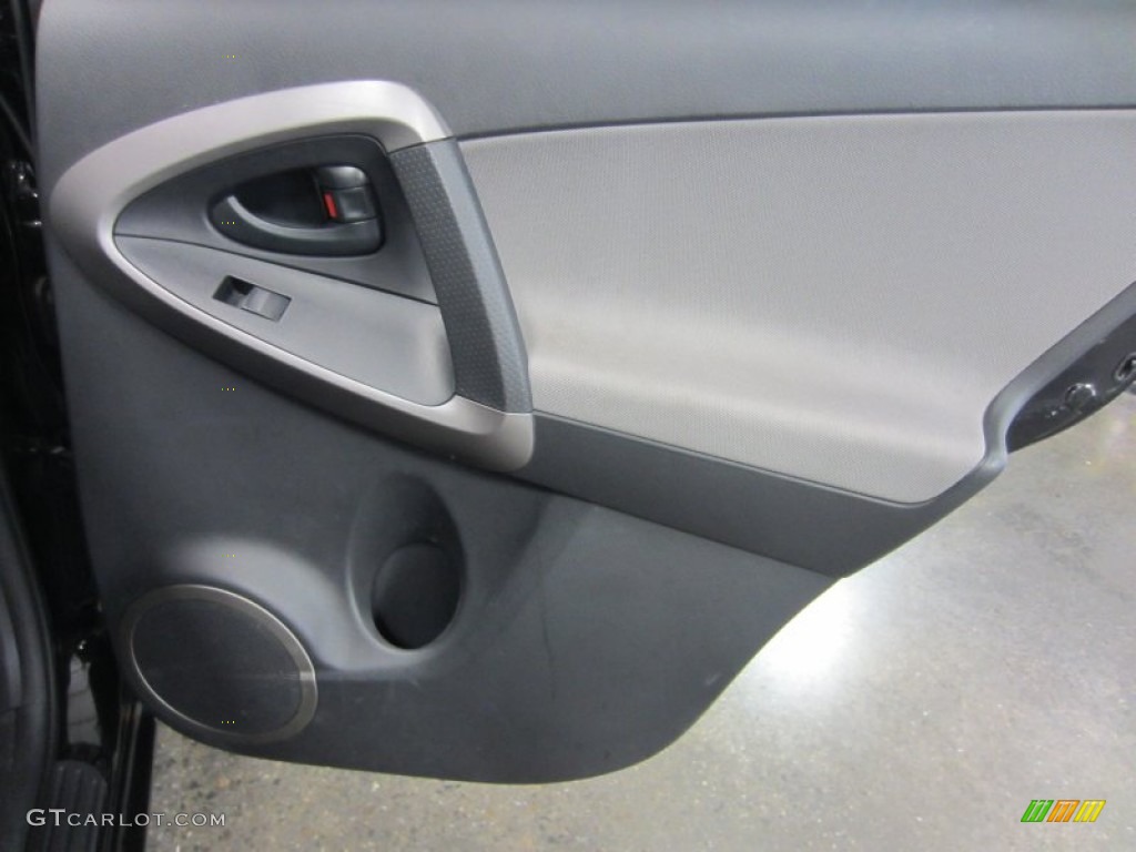 2008 RAV4 I4 - Black / Ash photo #18
