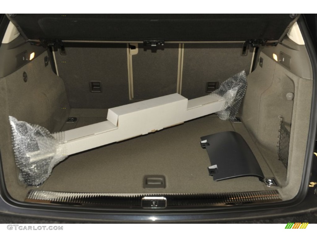 2012 Audi Q5 3.2 FSI quattro Trunk Photo #53242152