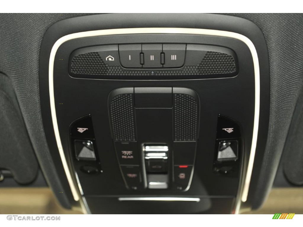 2012 Audi A8 4.2 quattro Controls Photo #53243085