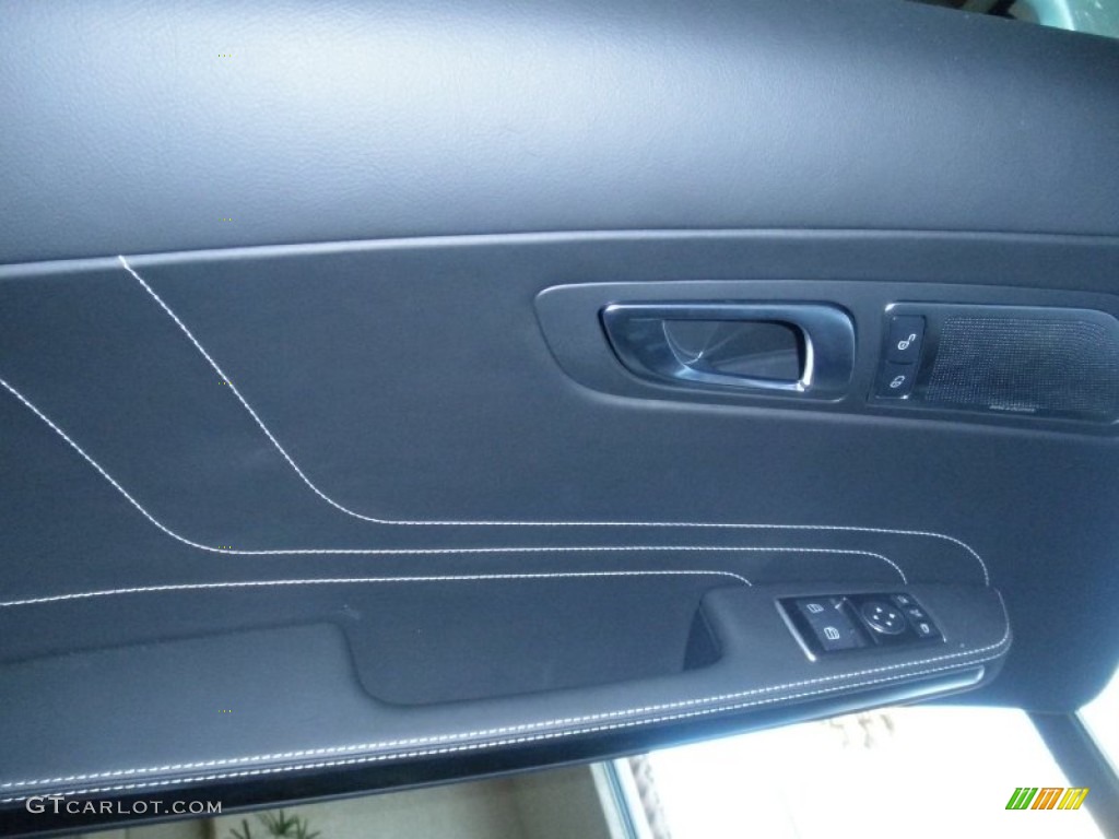 2012 SLS AMG - Iridium Silver Metallic / designo Black photo #7