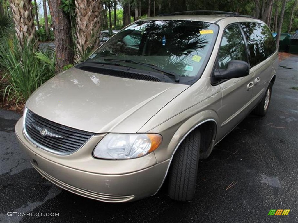 Light Almond Pearl 2003 Chrysler Town & Country LX Exterior Photo #53245414