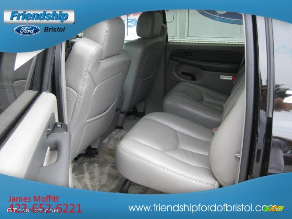 2003 Suburban 1500 Z71 4x4 - Black / Gray/Dark Charcoal photo #16