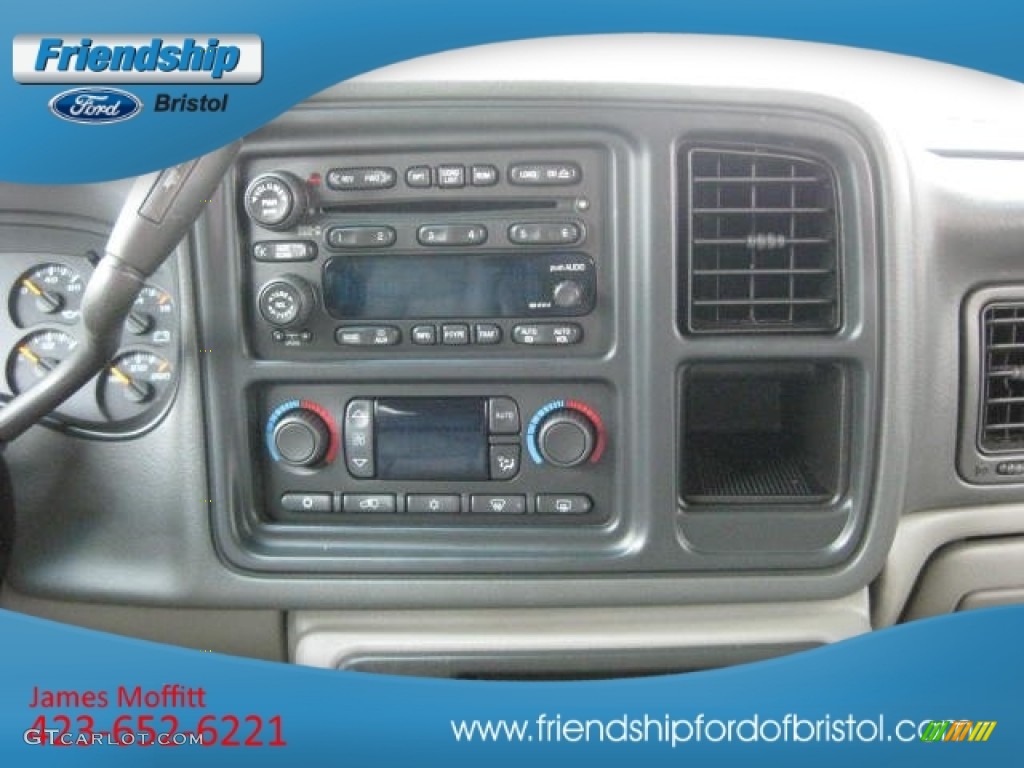 2003 Suburban 1500 Z71 4x4 - Black / Gray/Dark Charcoal photo #27