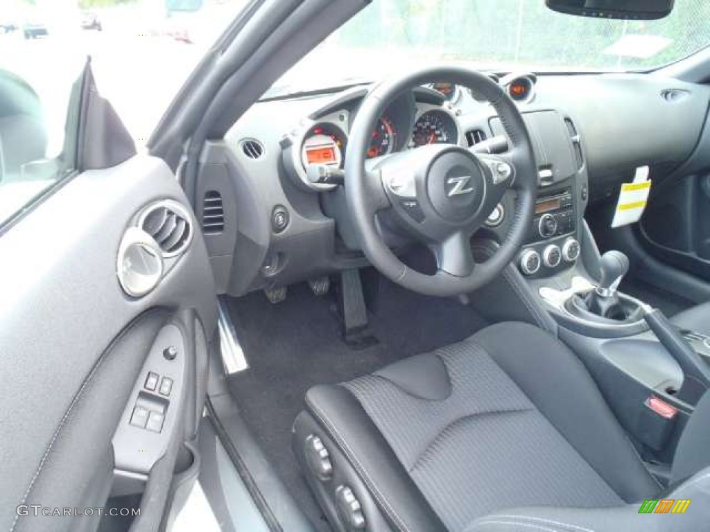 Black Interior 2011 Nissan 370Z Sport Coupe Photo #53248054