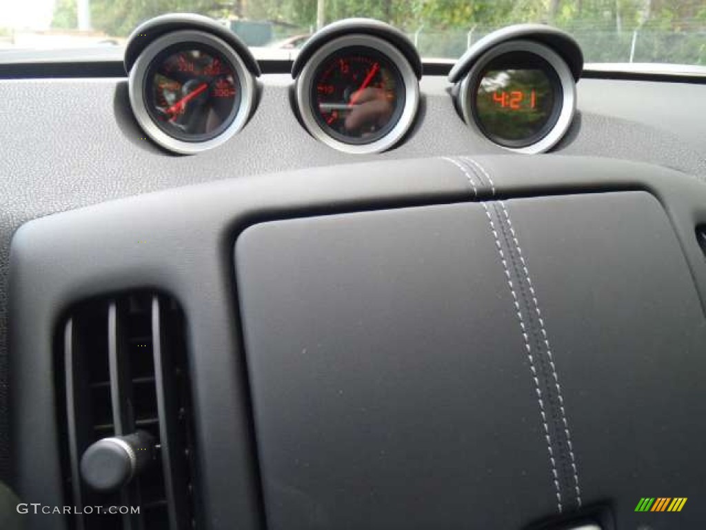 2011 Nissan 370Z Sport Coupe Gauges Photo #53248078