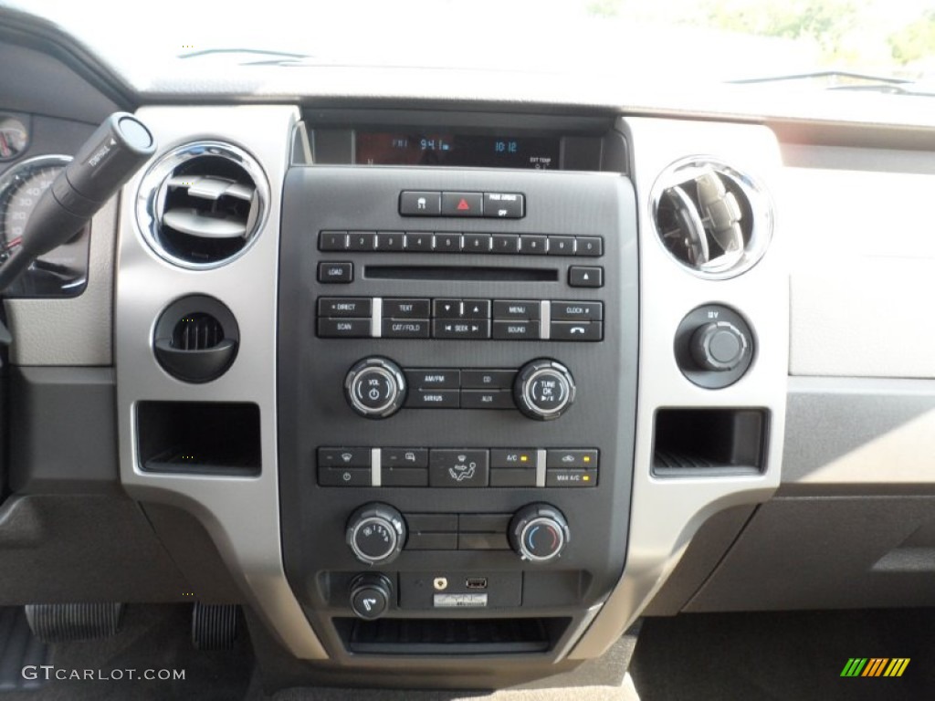 2010 F150 XLT SuperCrew - Sterling Grey Metallic / Medium Stone photo #37