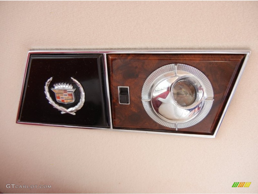 1990 Cadillac Brougham d'Elegance Controls Photo #53253394