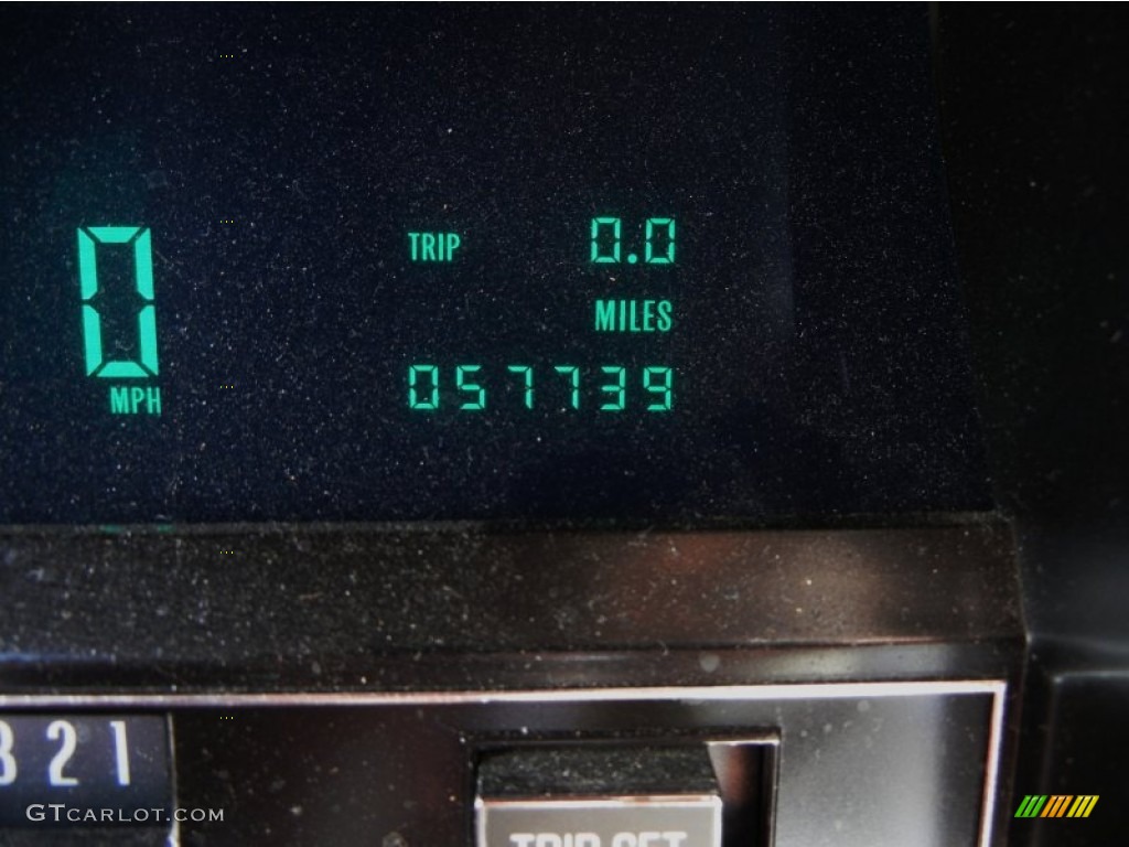1990 Cadillac Brougham d'Elegance Gauges Photos