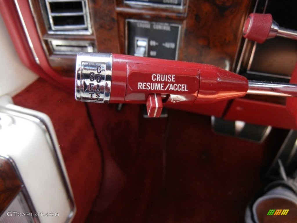 1990 Cadillac Brougham d'Elegance Controls Photos
