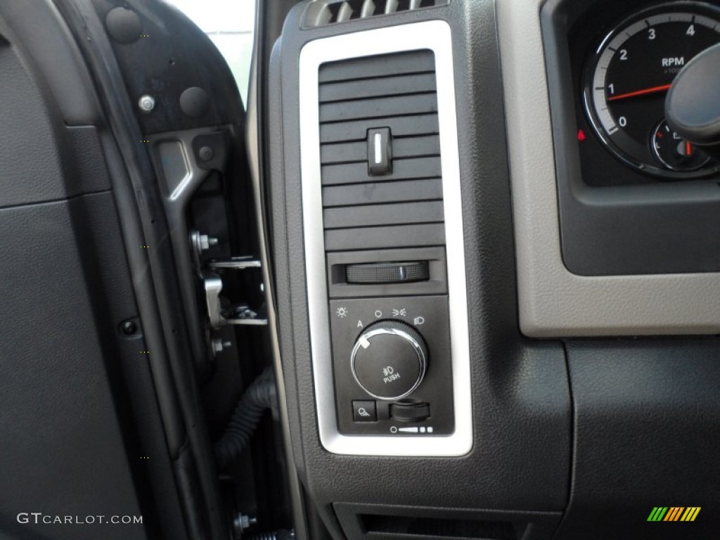 2009 Ram 1500 Lone Star Edition Crew Cab - Mineral Gray Metallic / Dark Slate/Medium Graystone photo #45