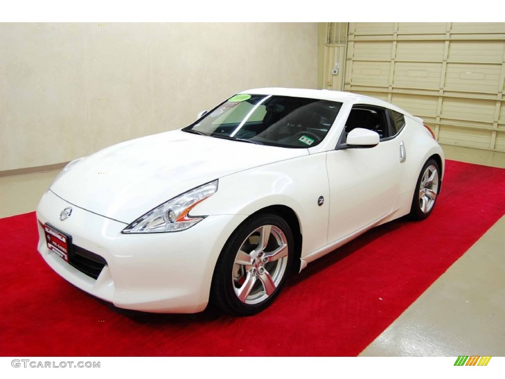 2010 370Z Touring Coupe - Pearl White / Black Leather photo #3