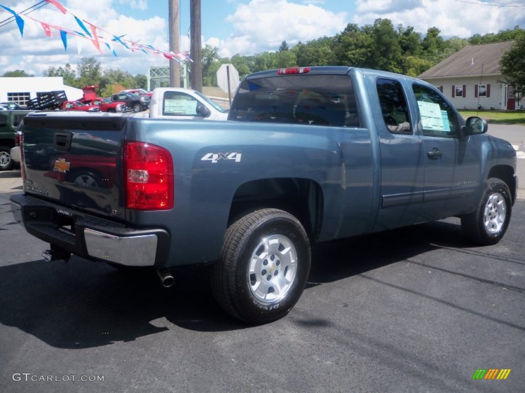 2011 Silverado 1500 LT Extended Cab 4x4 - Blue Granite Metallic / Ebony photo #5