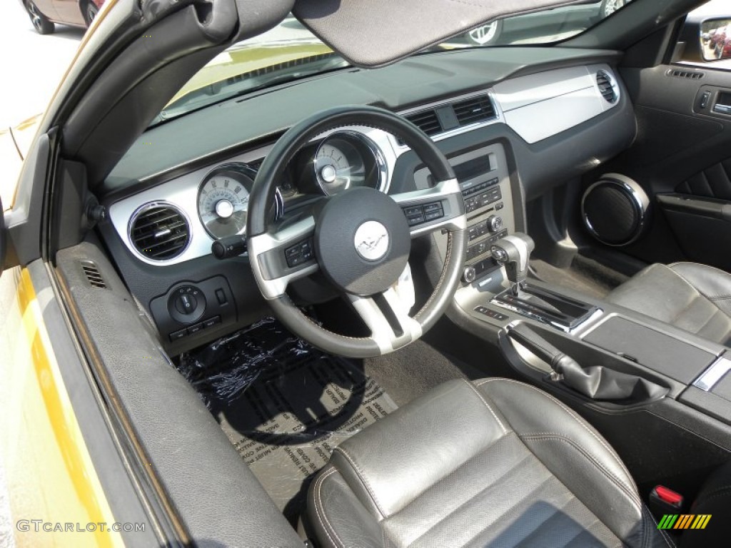 Charcoal Black Interior 2010 Ford Mustang V6 Premium Convertible Photo #53261863