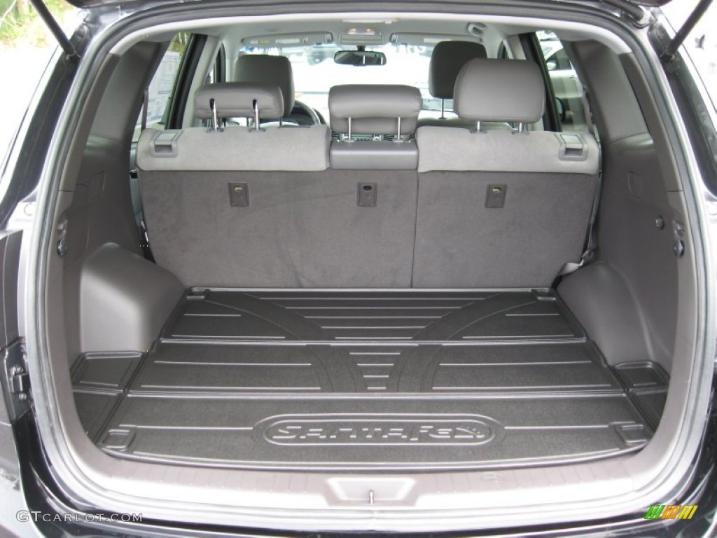 2011 Hyundai Santa Fe SE AWD Trunk Photos