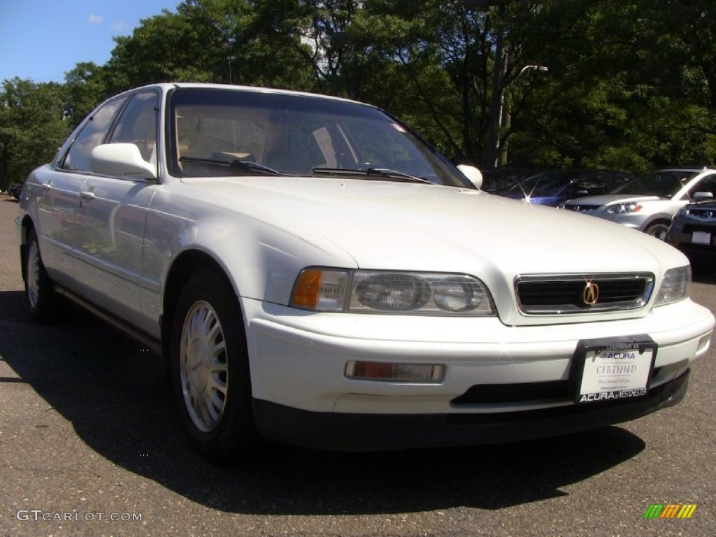 1993 Legend LS Sedan - Sirius White Pearl / Ivory photo #4
