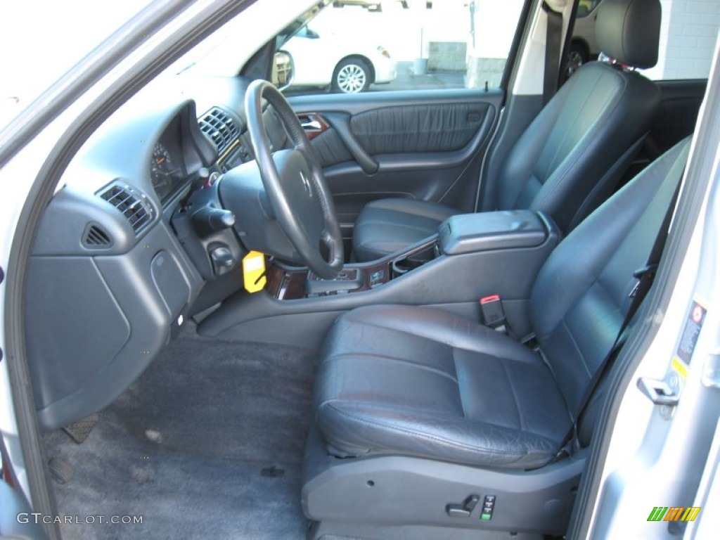 Charcoal Interior 2004 Mercedes-Benz ML 500 4Matic Photo #53266555