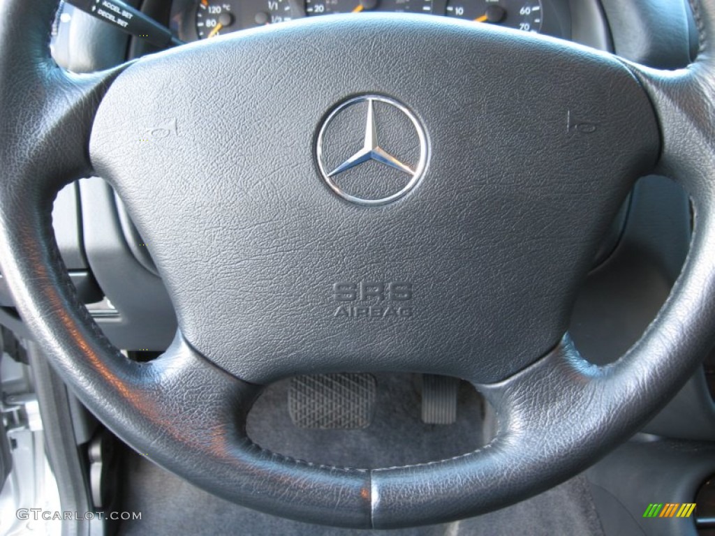 2004 Mercedes-Benz ML 500 4Matic Charcoal Steering Wheel Photo #53266753