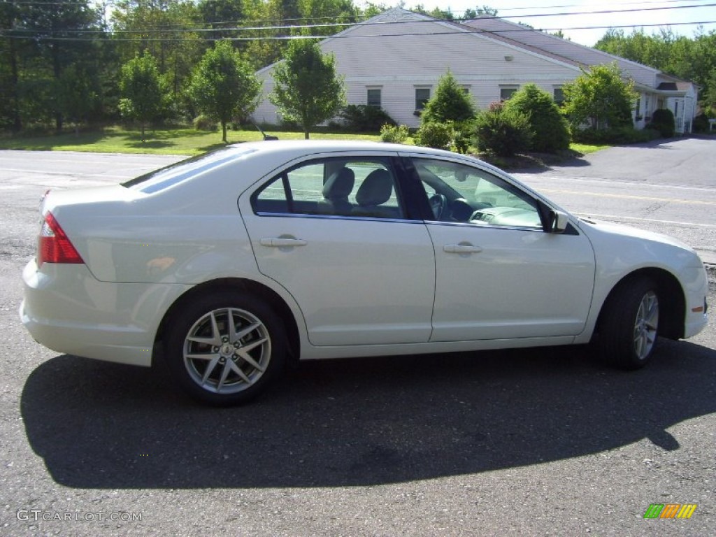 2010 Fusion SEL V6 - White Suede / Medium Light Stone photo #4