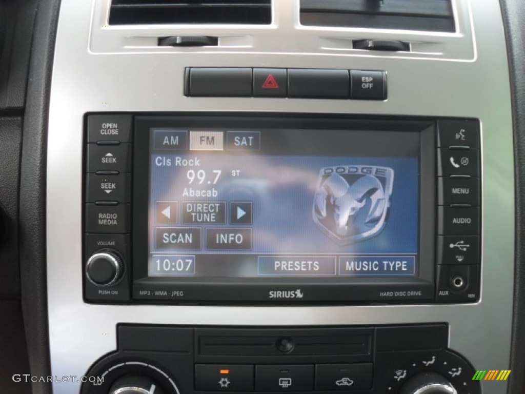 2009 Dodge Charger R/T Controls Photo #53268781