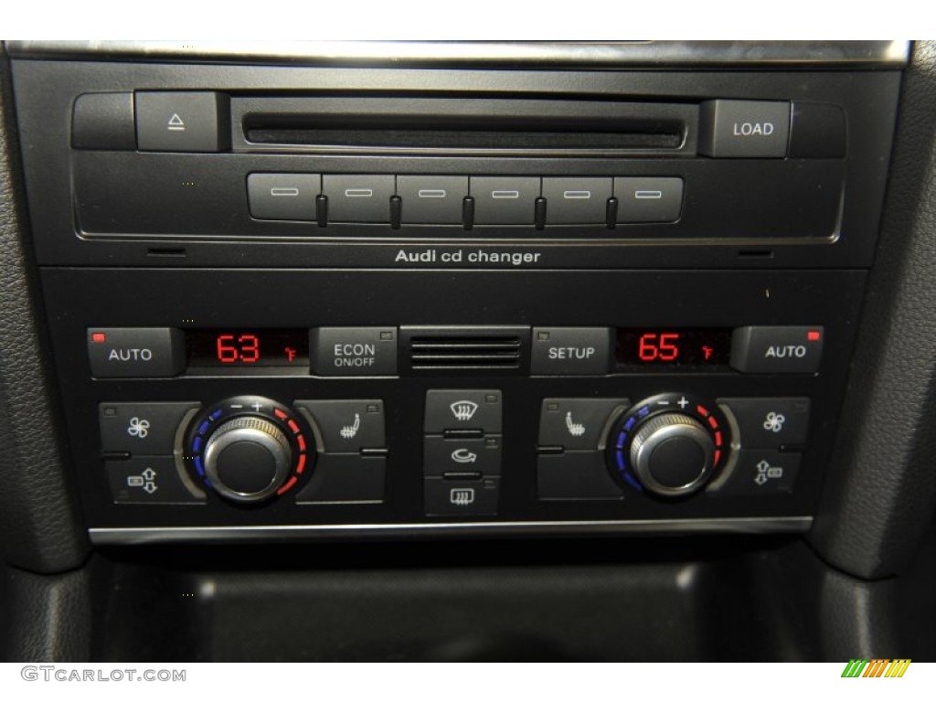 2008 Audi Q7 4.2 Premium quattro Controls Photo #53269603