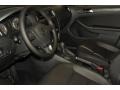 Black - Jetta SE Sedan Photo No. 9