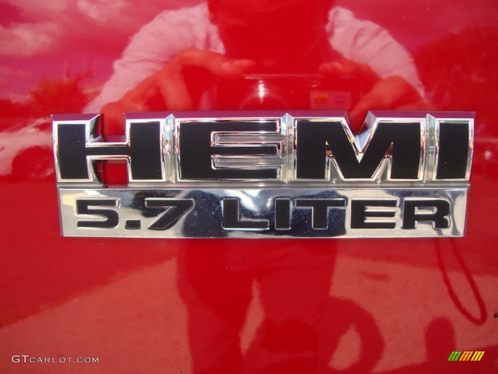 2006 Ram 1500 SLT Quad Cab 4x4 - Flame Red / Medium Slate Gray photo #32