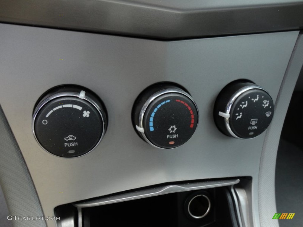 2008 Chrysler Sebring Touring Convertible Controls Photo #53274013