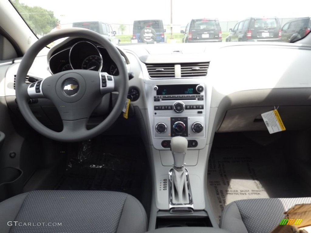 2012 Malibu LT - Black Granite Metallic / Titanium photo #10