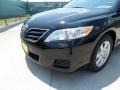 Black - Camry LE Photo No. 10