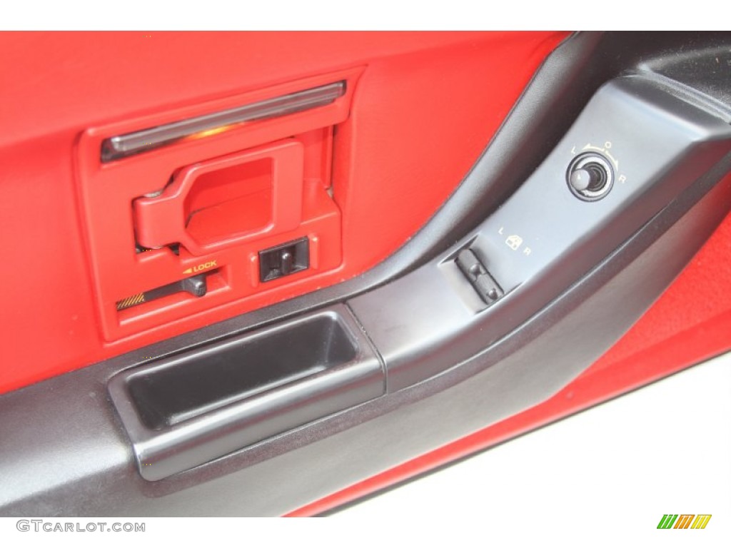1993 Chevrolet Corvette Coupe Controls Photo #53276941