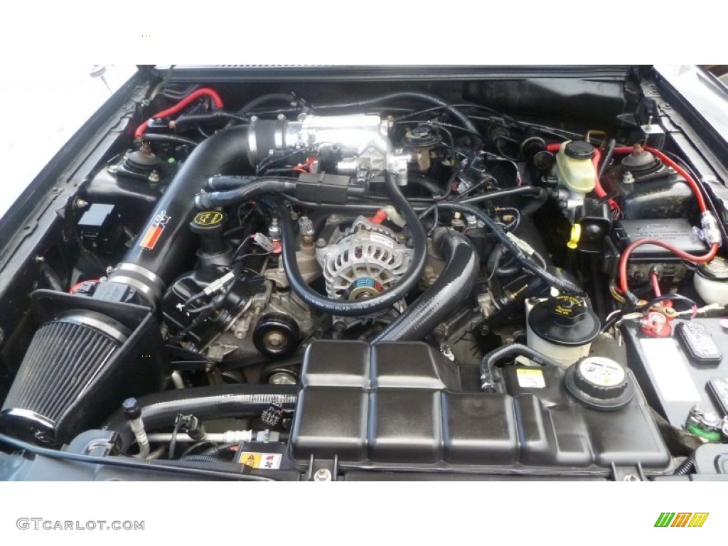 2002 Ford Mustang GT Coupe 4.6 Liter SOHC 16-Valve V8 Engine Photo #53278129