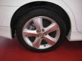 Super White - Camry SE Photo No. 9
