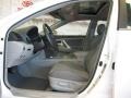 Super White - Camry SE Photo No. 13