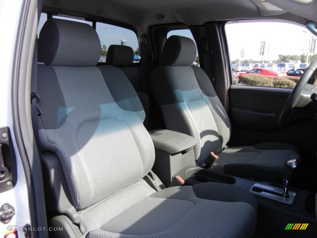 2009 Equator Premium Extended Cab - Glacier White / Graphite photo #17