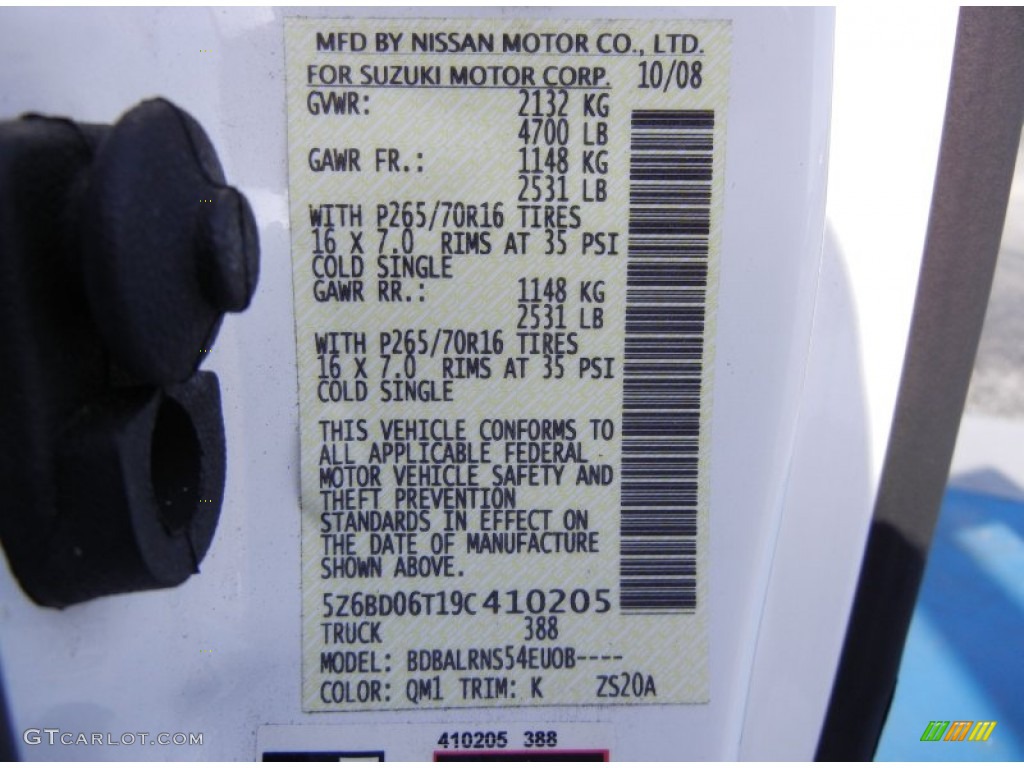 2009 Equator Color Code QM1 for Glacier White Photo #53281992