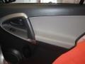 Classic Silver Metallic - RAV4 4WD Photo No. 23