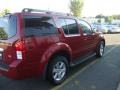 Red Brick - Pathfinder SE 4x4 Photo No. 7