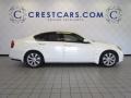 Ivory Pearl - M 35 Sedan Photo No. 4