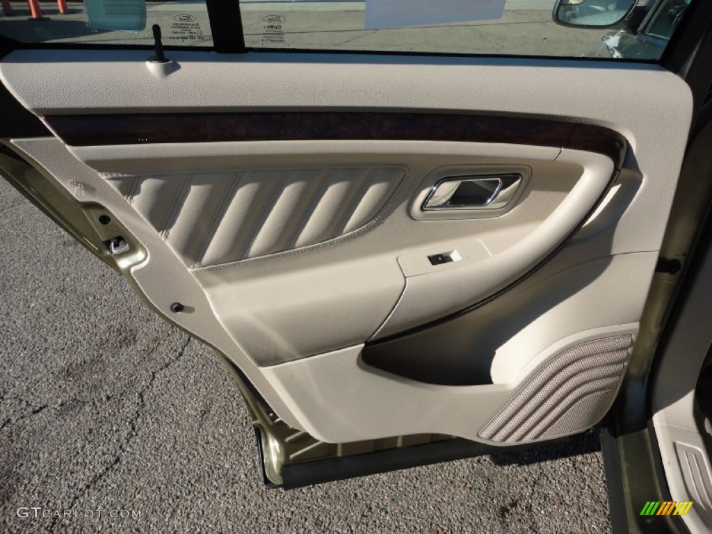 2012 Ford Taurus Limited Light Stone Door Panel Photo #53291928