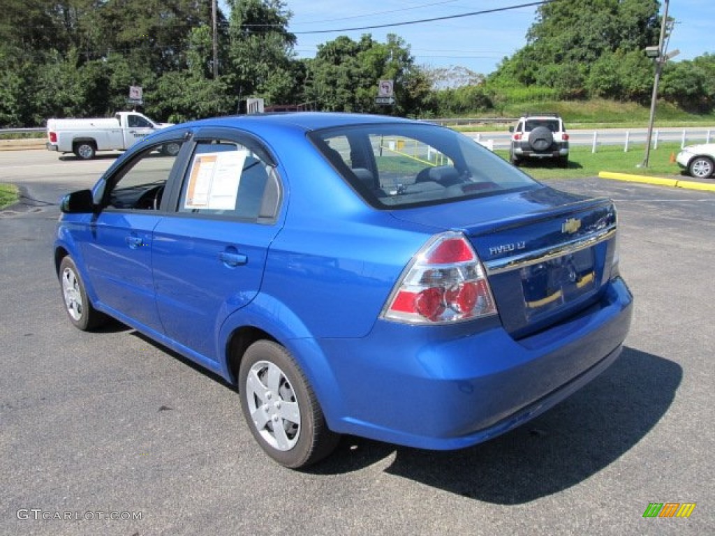 2010 Aveo LT Sedan - Bright Blue / Charcoal photo #7