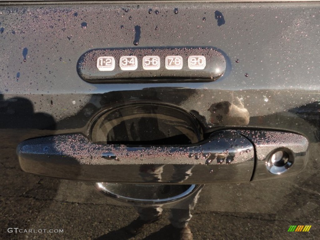 2012 Edge Limited AWD - Black / Charcoal Black photo #10