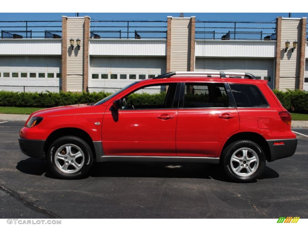 2004 Outlander LS AWD - Phoenix Red / Charcoal photo #3