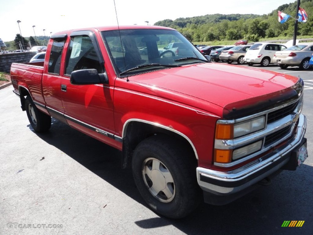 1996 C/K K1500 Extended Cab 4x4 - Victory Red / Red photo #7