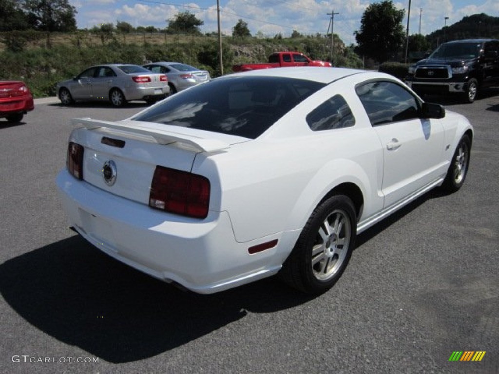 2005 Mustang GT Premium Coupe - Performance White / Red Leather photo #7